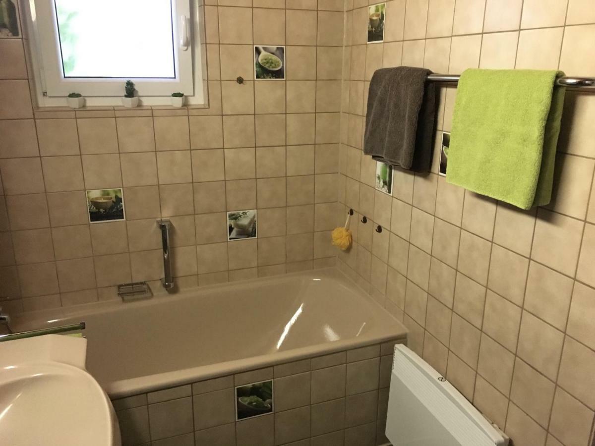 Apartment Andy & Gabi Neuhausen auf den Fildern المظهر الخارجي الصورة
